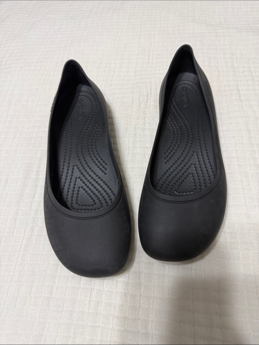 CROCS Women's Black Slip-On Ballet Flats